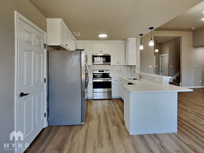 5401 Ashworth Ct in Granbury, TX - Foto de edificio - Building Photo