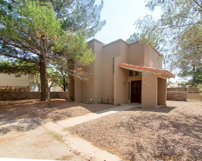 4117 River Bend Dr in El Paso, TX - Building Photo - Building Photo