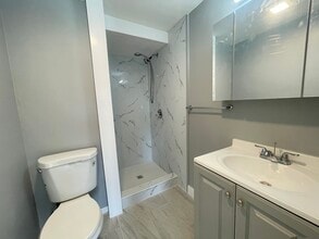 12 Birch St in Fitchburg, MA - Building Photo - Building Photo