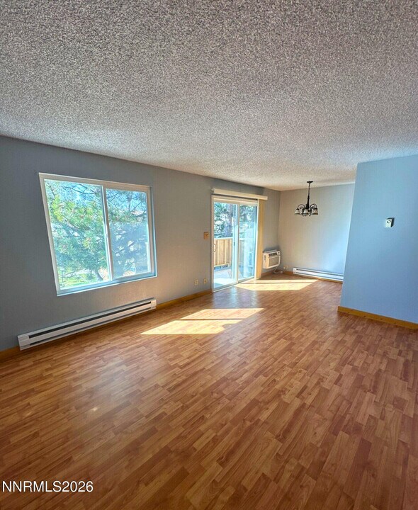 3919 Clear Acre Ln in Reno, NV - Building Photo