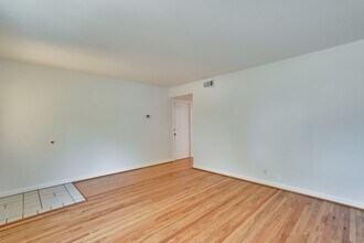 2101-2103 Willester Ave in San Jose, CA - Foto de edificio - Building Photo