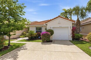 3622 Coco Lake Dr in Coconut Creek, FL - Building Photo