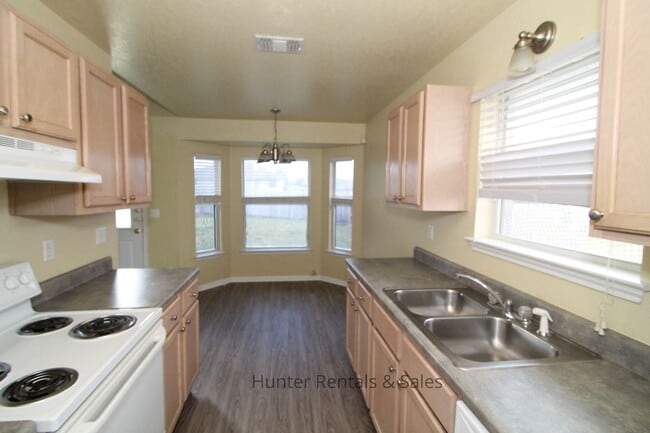 property at 2506 Eastwood Dr