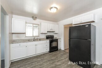 217 S Xavier St in Denver, CO - Building Photo - Building Photo