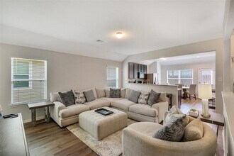 23607 Buttress Root Dr in Spring, TX - Foto de edificio - Building Photo