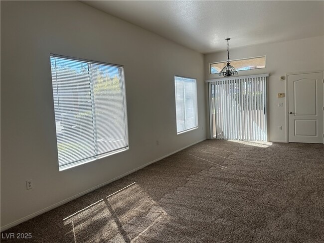 property at 2305 W Horizon Ridge Pkwy