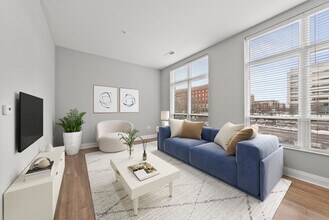 High and Cherry in Columbus, OH - Building Photo - Building Photo