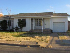 1206 E 36th St in Odessa, TX - Building Photo