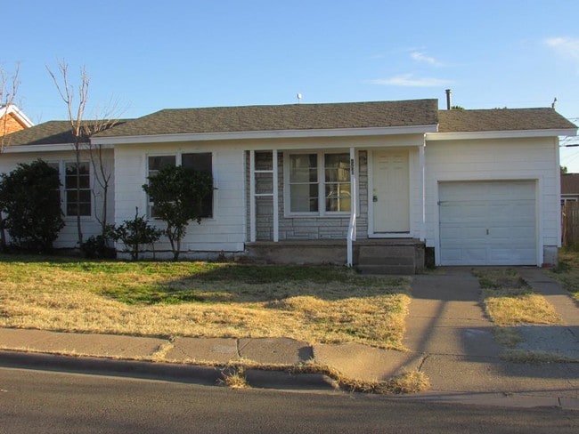 property at 1206 E 36th St