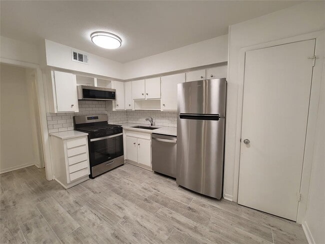 property at 2308 Barton Village Cir