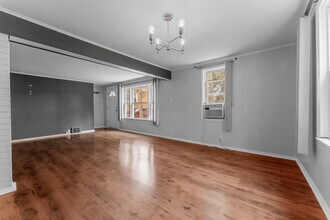 3635 N Oconto Ave in Chicago, IL - Building Photo - Building Photo