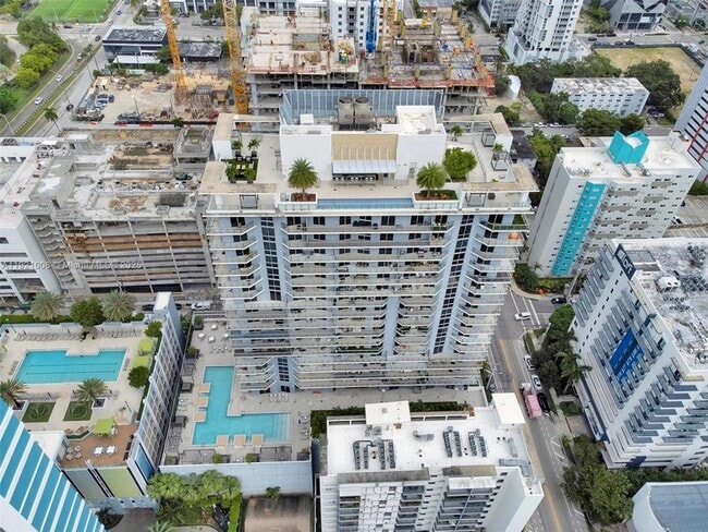 1010 SW 2nd Ave, Unit 1004 in Miami, FL - Building Photo - Building Photo