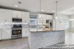 8732 Stackstone in Schertz, TX - Building Photo - Building Photo