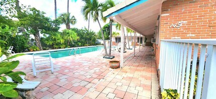 143 Inlet Way in West Palm Beach, FL - Building Photo - Building Photo
