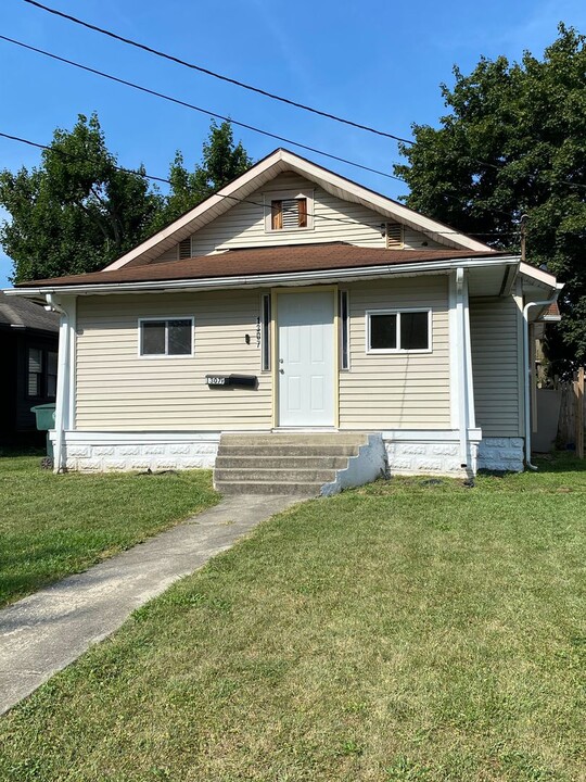 1307 S Ebright St in Muncie, IN - Building Photo