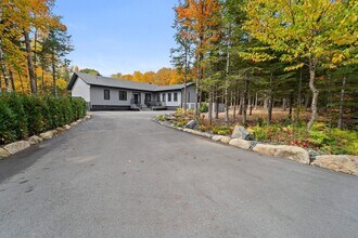 44 Chem. d'Estérel in Estérel, QC - Building Photo - Building Photo