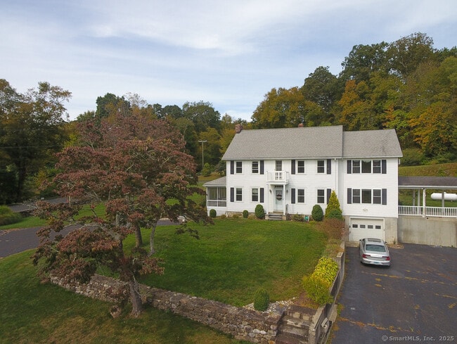 property at 124 Purchase Brook Rd