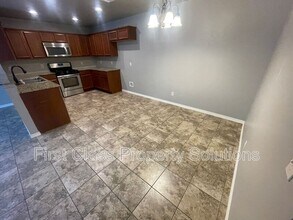 129 Ashley Dr in Edmond, OK - Building Photo - Building Photo
