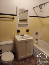 4423 N Wolcott Ave, Unit 3B in Chicago, IL - Foto de edificio - Building Photo