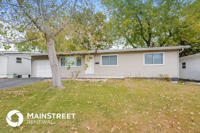 property at 841 Holiday Ave