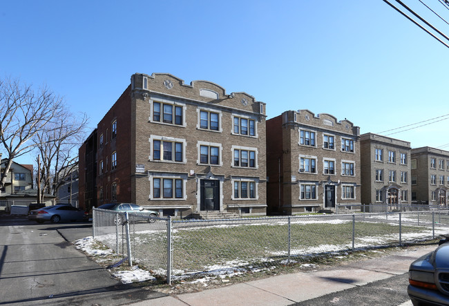 Vine Street Apartments in Hartford, CT - Foto de edificio - Building Photo