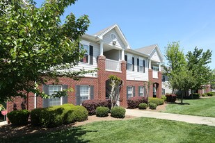 Cross Creek at Murfreesboro in Murfreesboro, TN - Building Photo