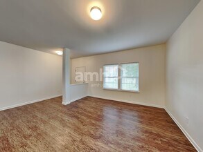 14404 Waterlyn Dr in Charlotte, NC - Foto de edificio - Building Photo