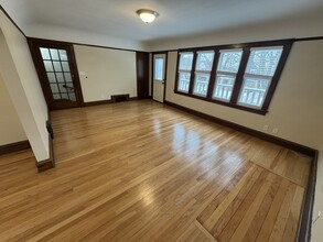 2641 N 61st St, Unit 2641 in Milwaukee, WI - Building Photo - Building Photo