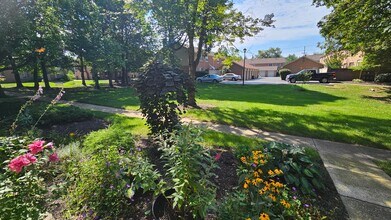 5305 Berrywood Dr in Columbus, OH - Foto de edificio - Building Photo