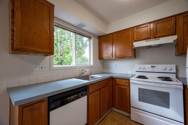 property at 13283 SE Oatfield Rd