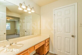 4231 Glen Ridge Dr in Arlington, TX - Building Photo - Building Photo