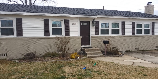 3032 Pewter Rd in Virginia Beach, VA - Foto de edificio - Building Photo