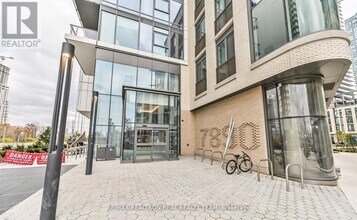 7890 Jane St in Vaughan, ON - Building Photo - Building Photo