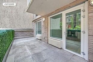 111 E 115th St in New York, NY - Building Photo