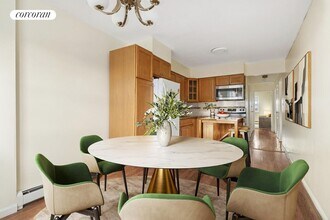 1277 E 82nd St in Brooklyn, NY - Foto de edificio - Building Photo