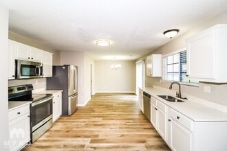 1772 Englehart St in Cordova, TN - Building Photo - Building Photo