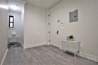 1259 Lincoln Pl in Brooklyn, NY - Building Photo - Building Photo