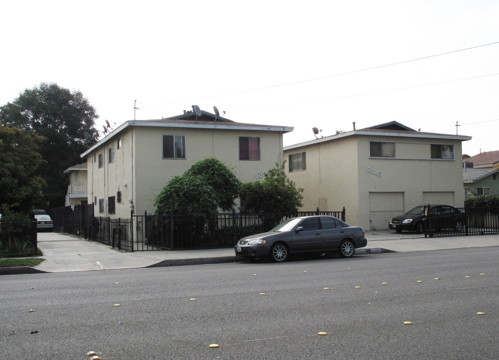 12044-1204 Santa Fe Ave in Lynwood, CA - Building Photo