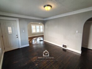 620 E 31st St in Anderson, IN - Foto de edificio - Building Photo