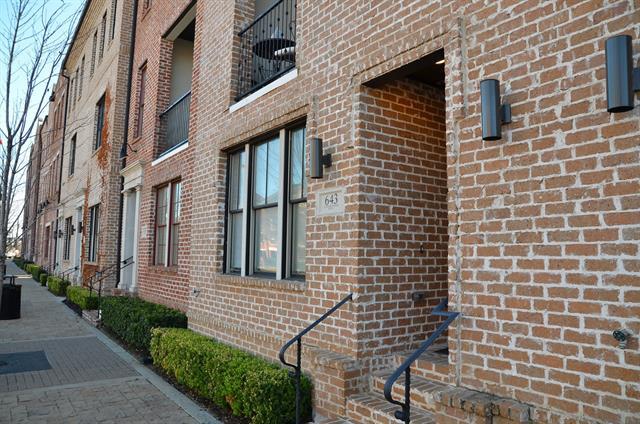 property at 643 S Cesar Chavez Blvd