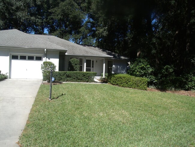 19039 SW 91st Ln in Dunnellon, FL - Building Photo - Building Photo