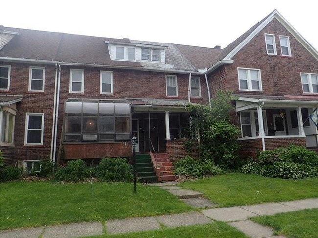 property at 1074 Priestley Ave