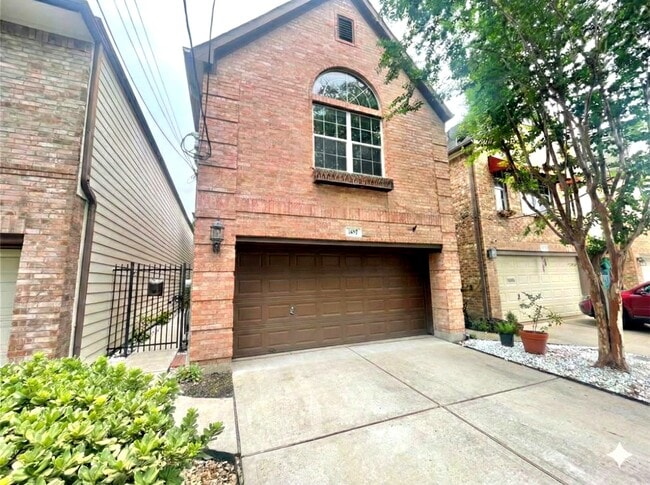 property at 1622 Cohn St