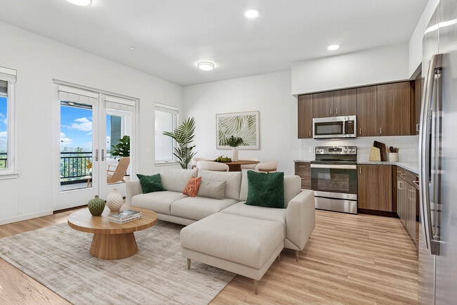 The Hixon at Westside Yard in Bend, OR - Building Photo - Building Photo