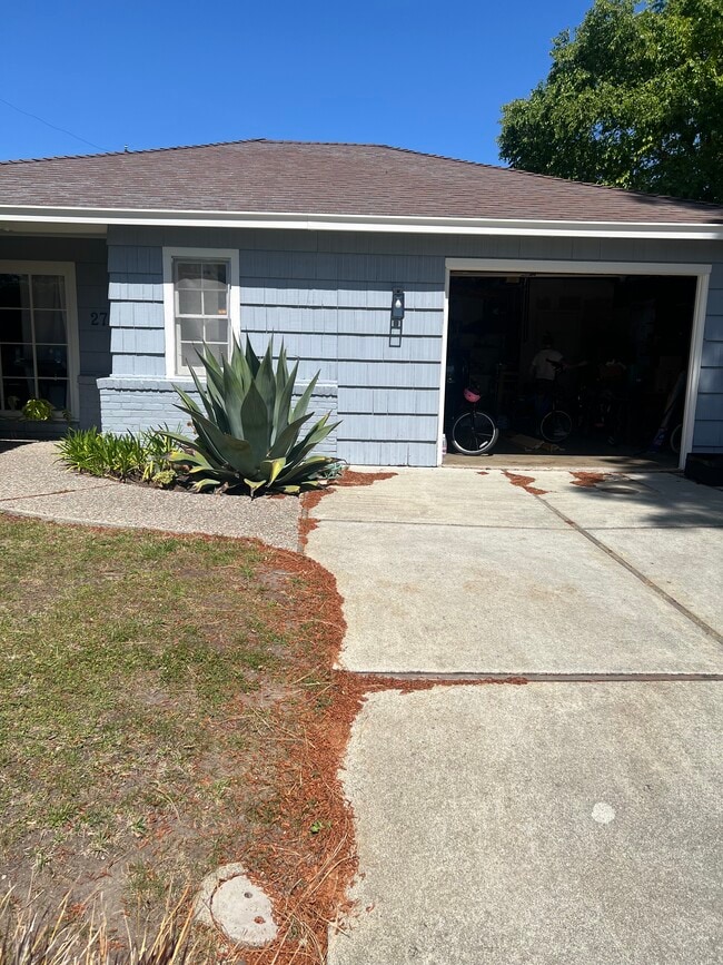 property at 2733 Bryant St