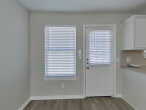 16295 Hidden Deer Ln in Conroe, TX - Building Photo - Building Photo