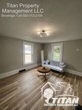 510 Grove St in Oshkosh, WI - Building Photo - Building Photo