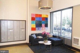 1794 Lanier Pl NW in Washington, DC - Building Photo - Building Photo