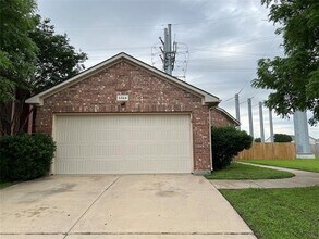 5324 Britton Ridge Ln in Fort Worth, TX - Building Photo - Building Photo