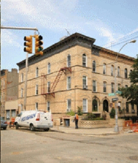 240 Saint Nicholas Ave in Brooklyn, NY - Foto de edificio - Building Photo